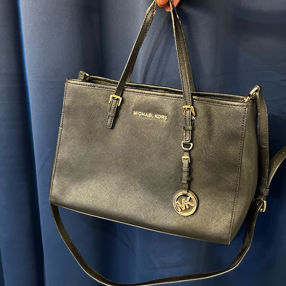 Michael kors black leather purse - Picture 6 of 6